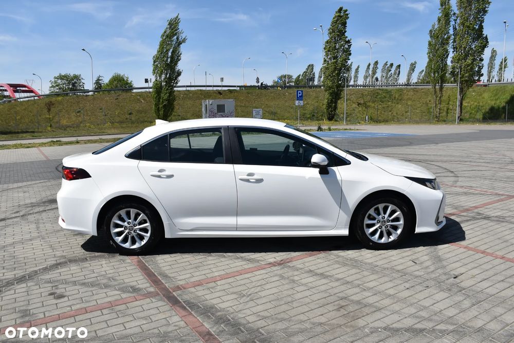 Toyota Corolla 1.6 Comfort - 5