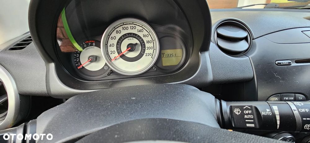 Mazda 2 1.3 Exclusive - 7