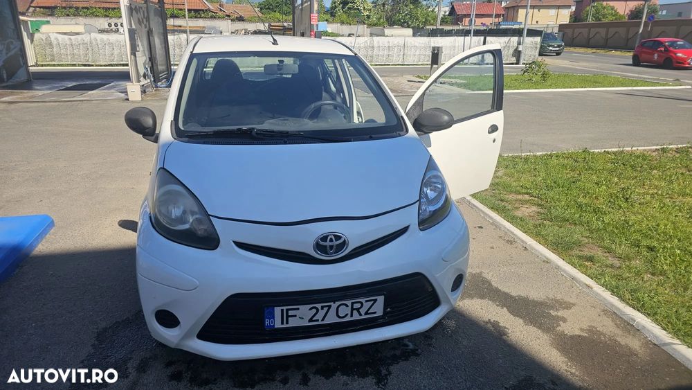 Toyota Aygo 1.0 Luna - 1