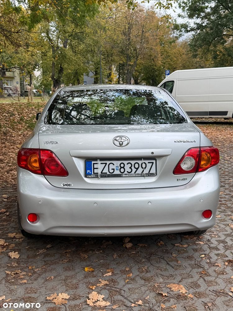 Toyota Corolla - 6