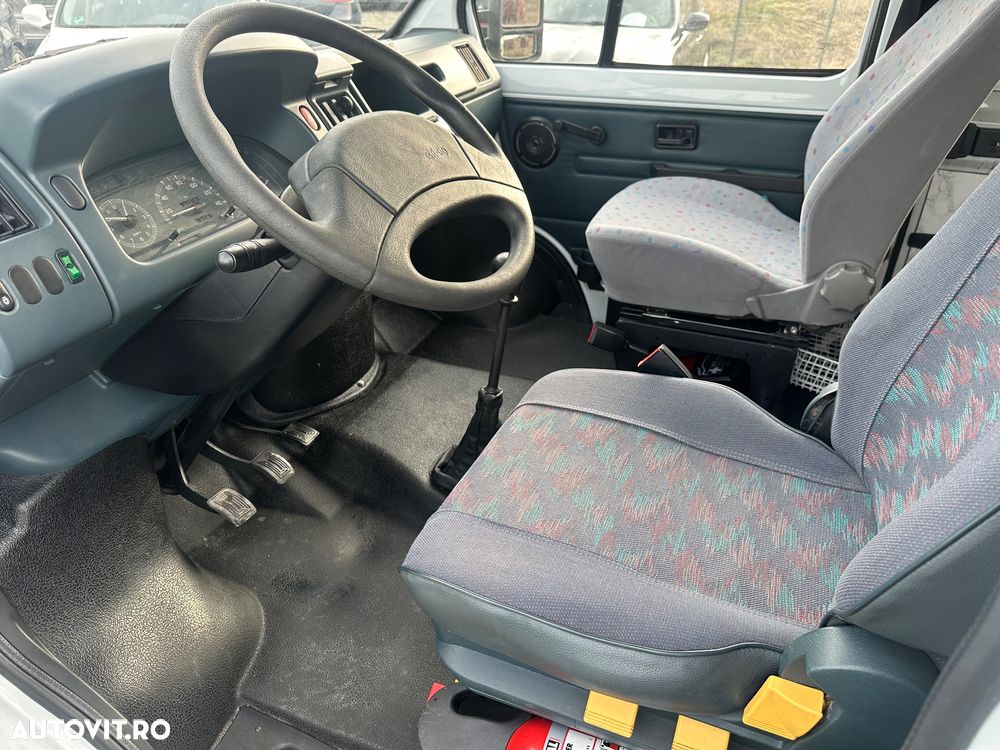 Renault Trafic - 10