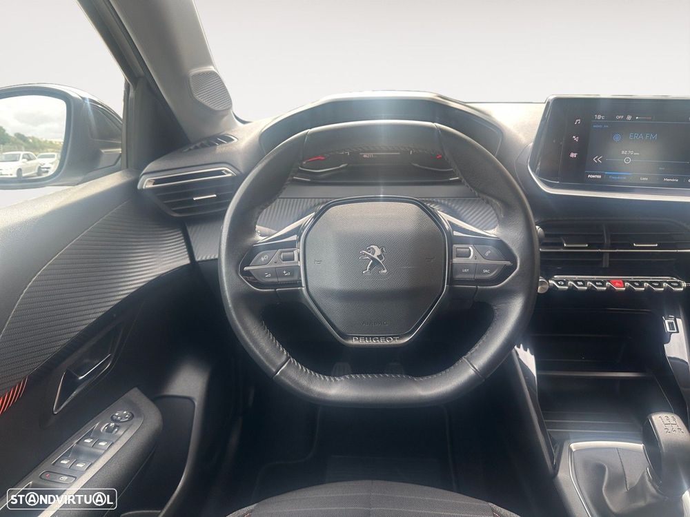 Peugeot 208 1.2 PureTech Active Pack - 12