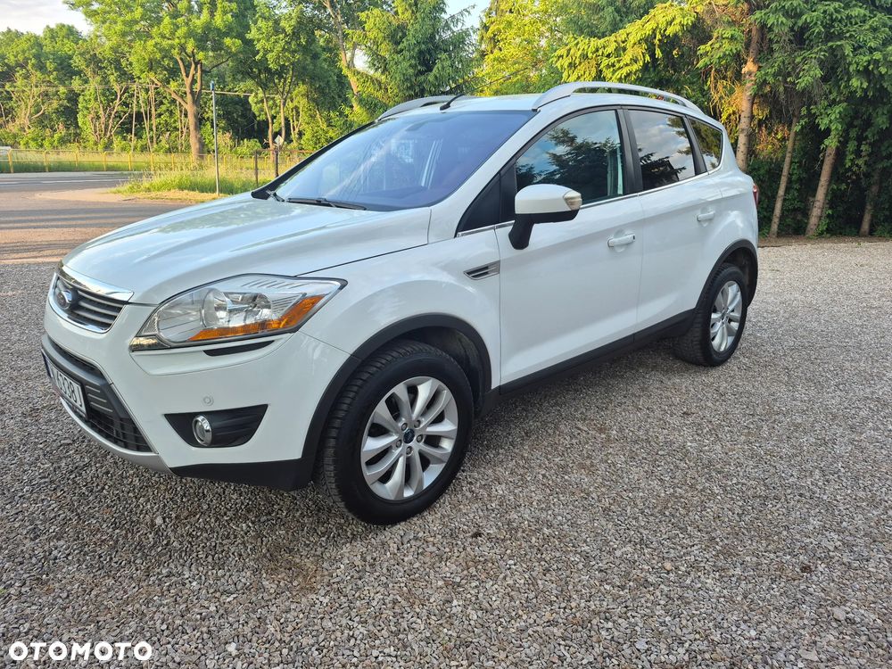 Ford Kuga - 1