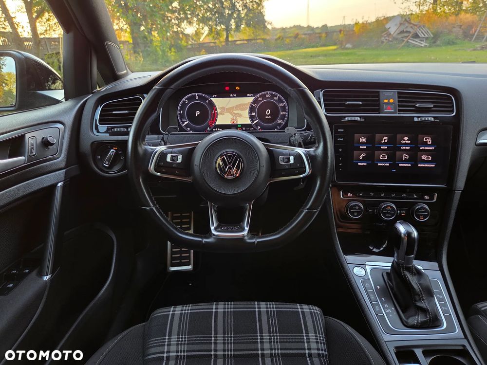 Volkswagen Golf 2.0 TDI BMT GTD DSG - 26