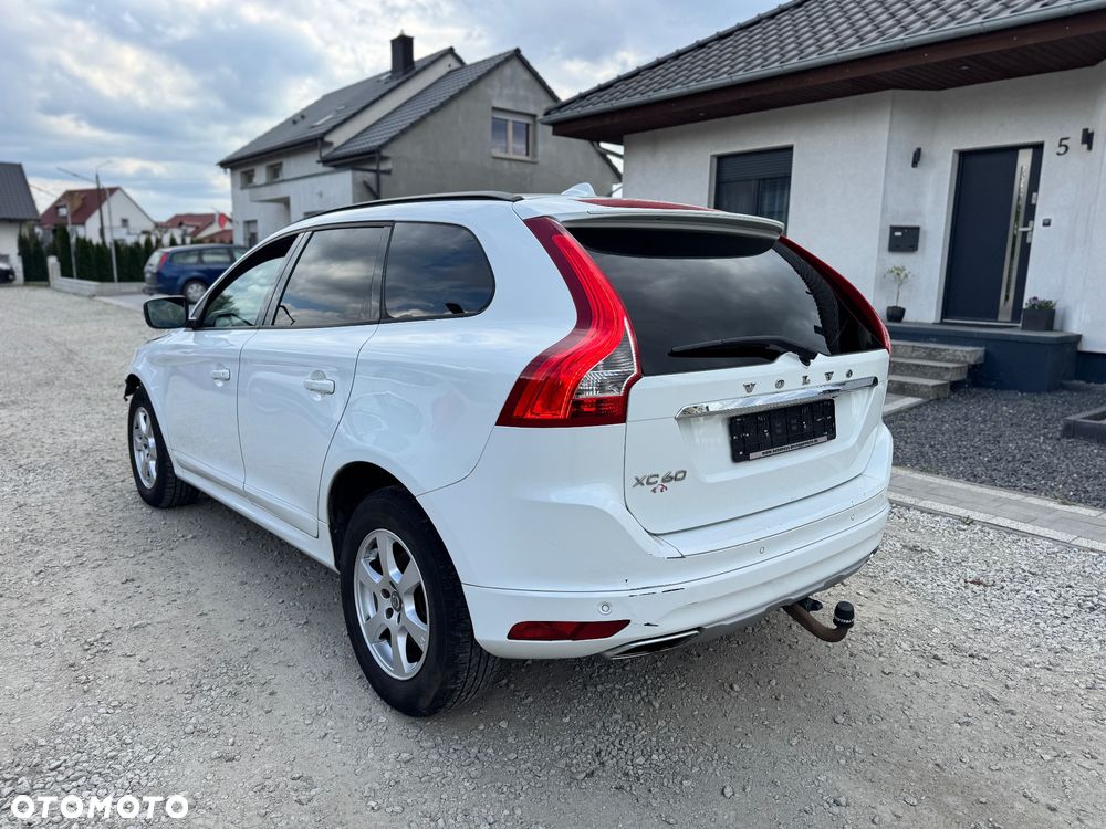 Volvo XC 60 D4 Geartronic Kinetic - 8