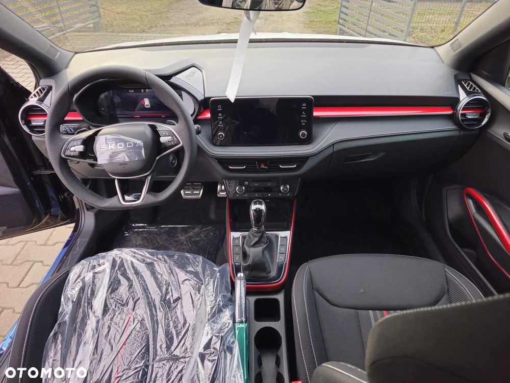 Skoda Fabia 1.5 TSI Monte Carlo DSG - 9