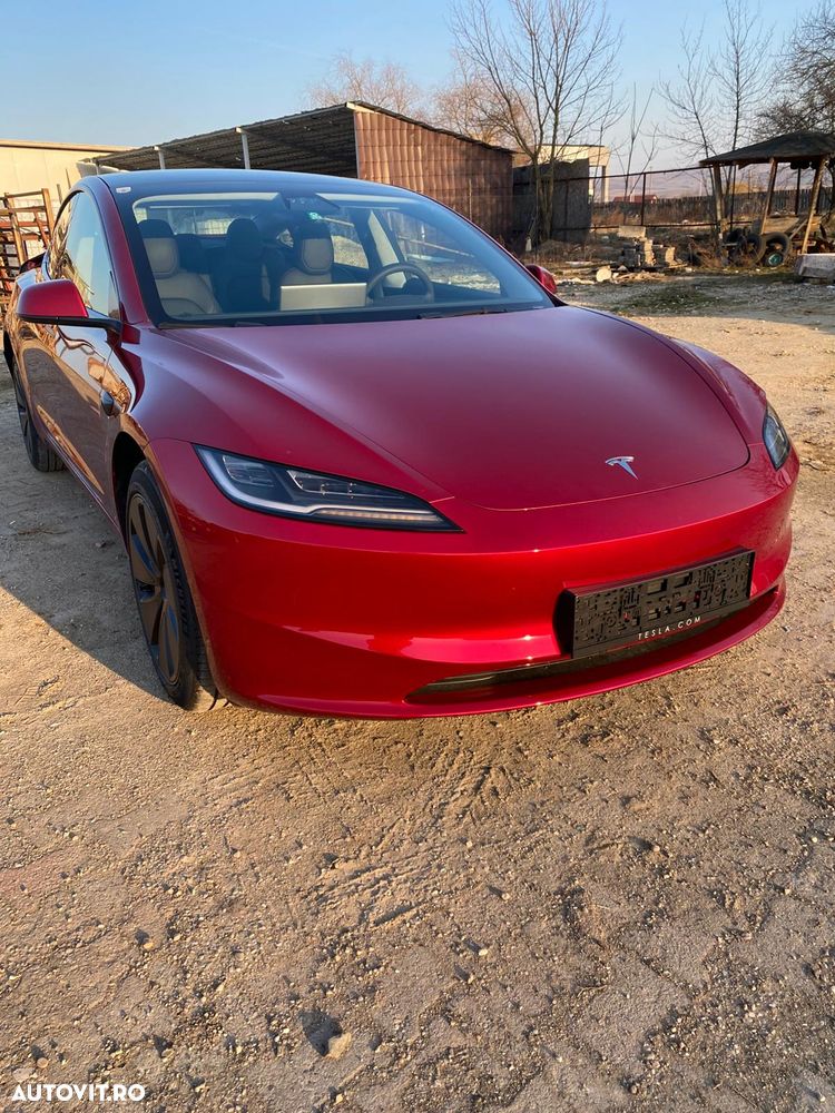 Tesla Model 3 RWD Long Range - 1