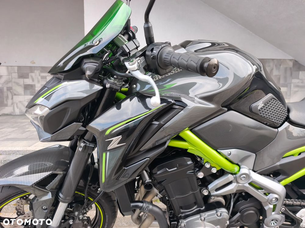 Kawasaki Z 900 - 6