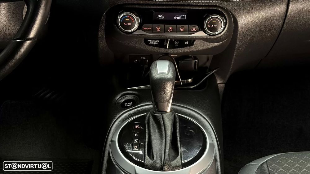 Nissan Juke 1.6 Hybrid Acenta - 33