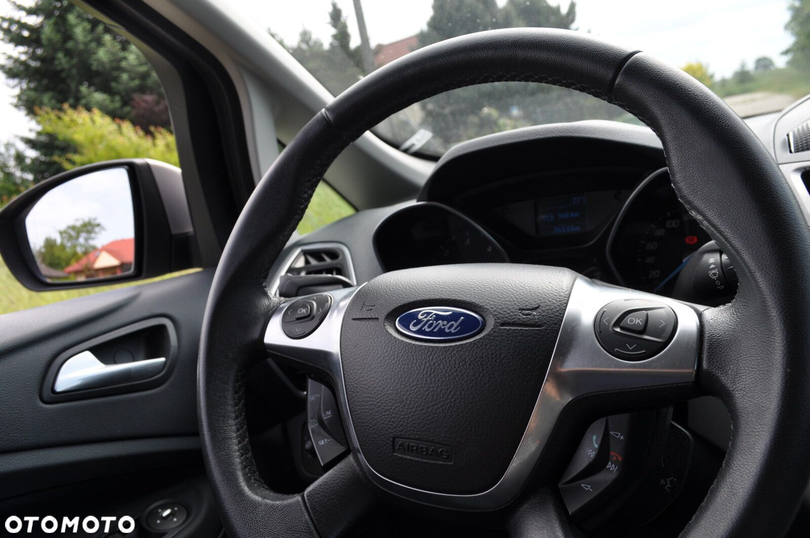 Ford C-MAX - 12