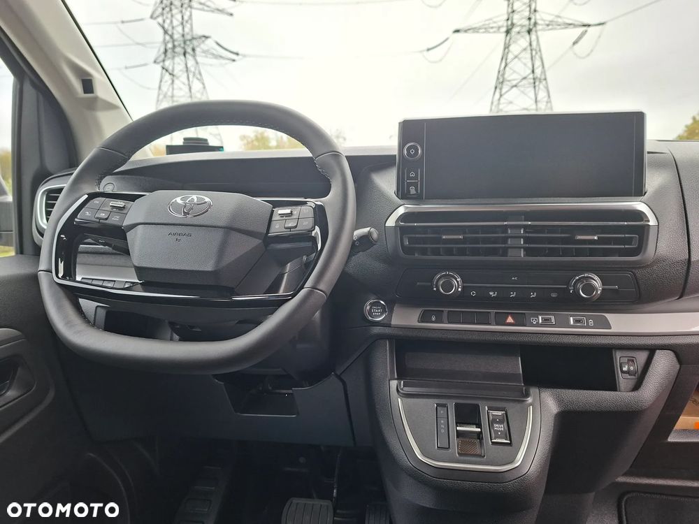 Toyota Proace Verso 2.2 D4-D Long Business - 9