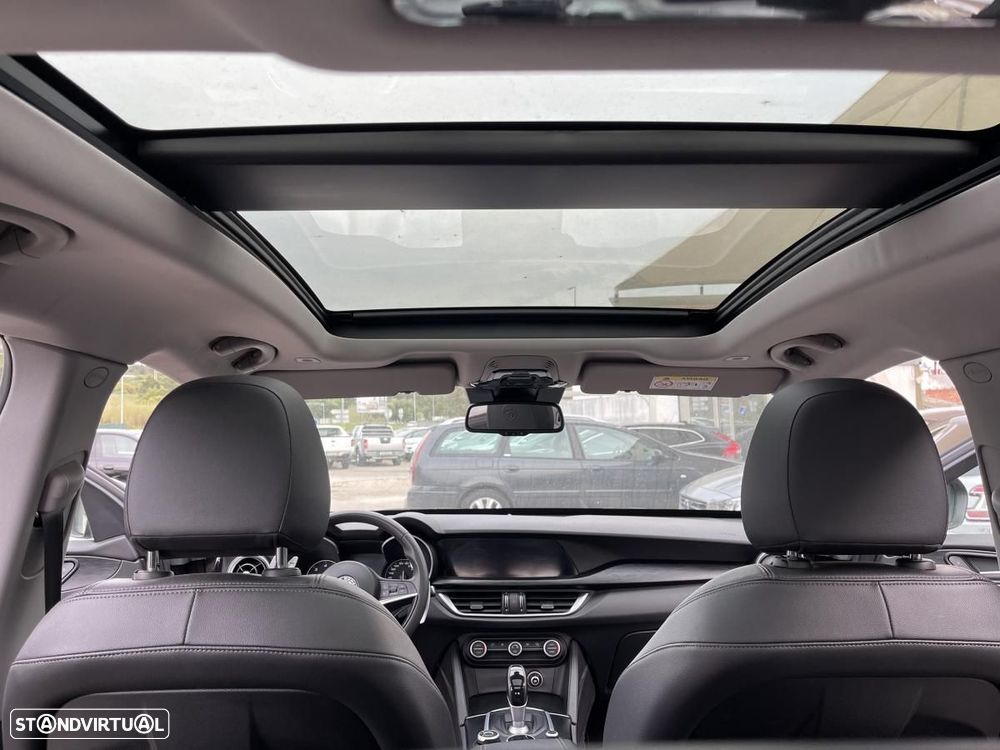 Alfa Romeo Stelvio 2.2 D Super AT8 - 21