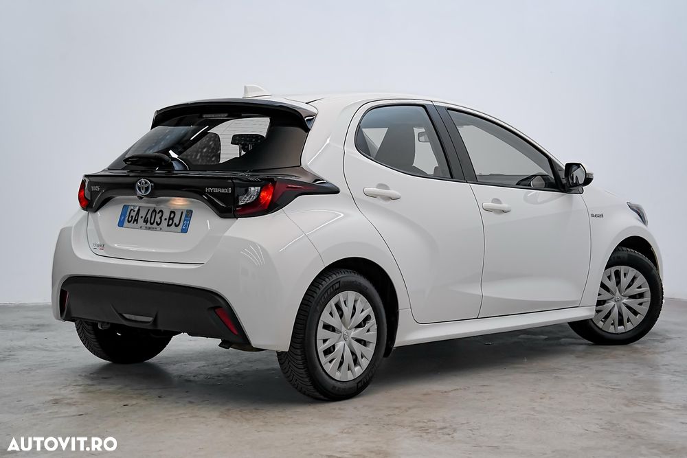 Toyota Yaris 1.5 L VVT-iE Multidrive S Active - 4