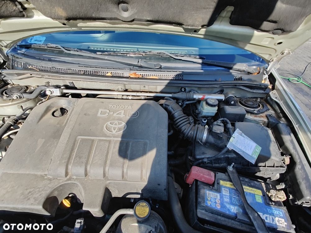 Toyota Corolla - 5