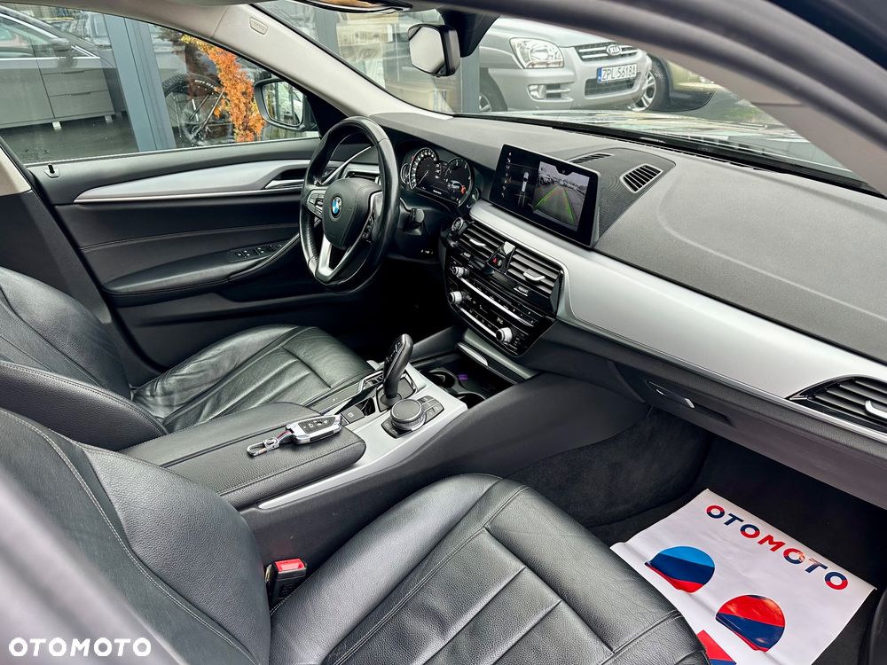 BMW Seria 5 520d xDrive Sport Line - 21