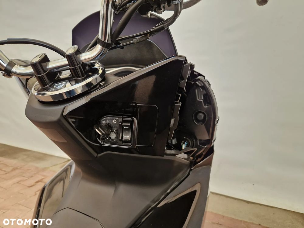 Honda PCX - 36