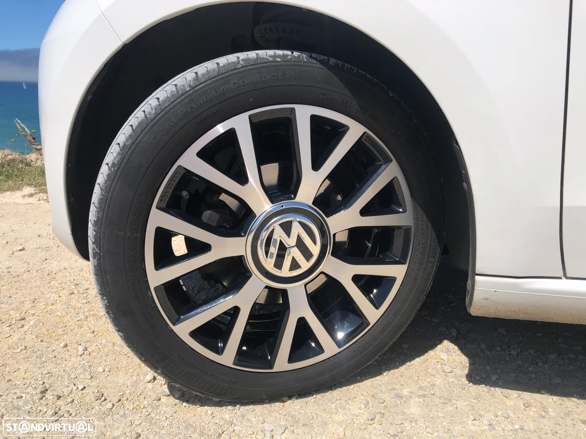 VW Up! 1.0 BlueMotion Groove - 6