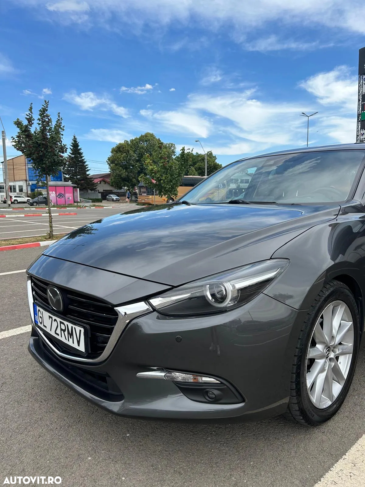 Mazda 3 - 6