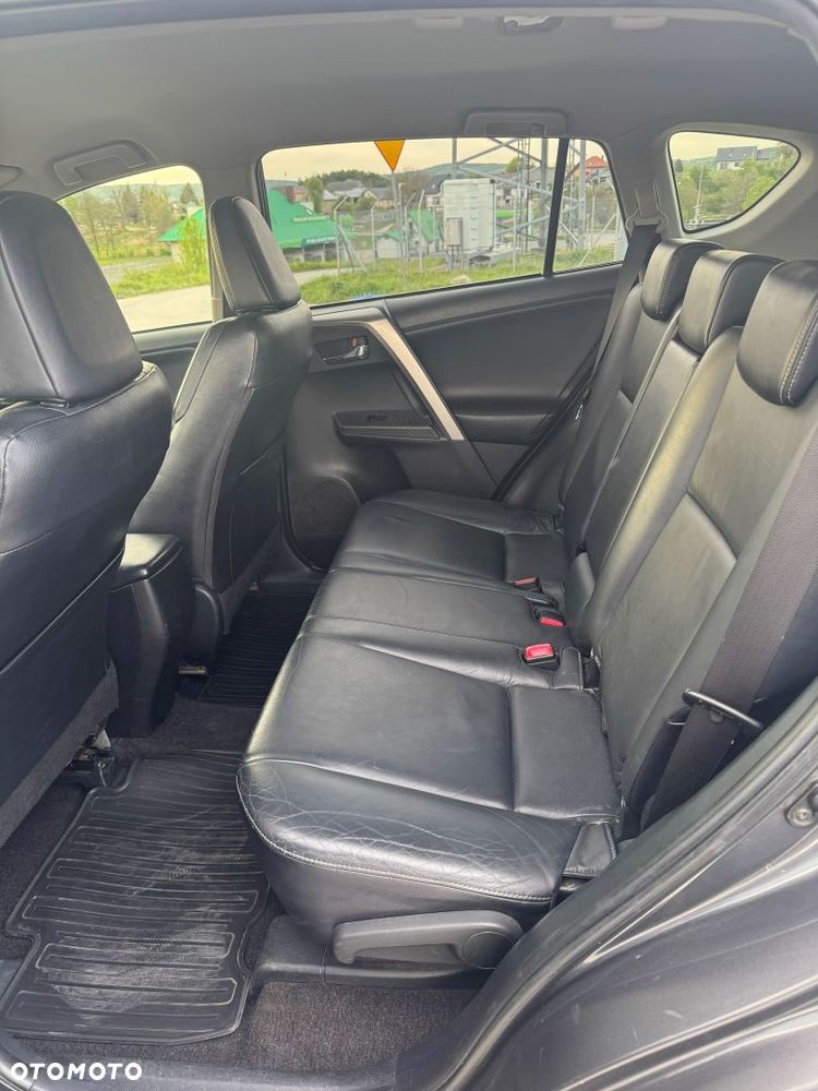 Toyota RAV4 2.0 D-4D 4x4 - 7