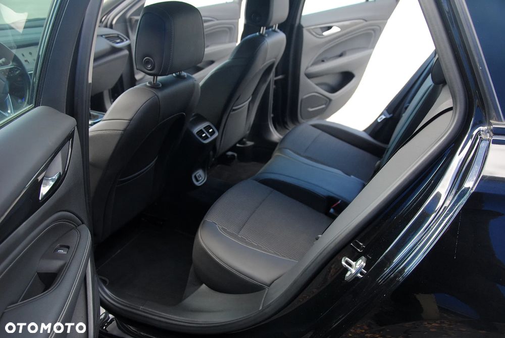 Opel Insignia 2.0 CDTI Exclusive S&S - 10