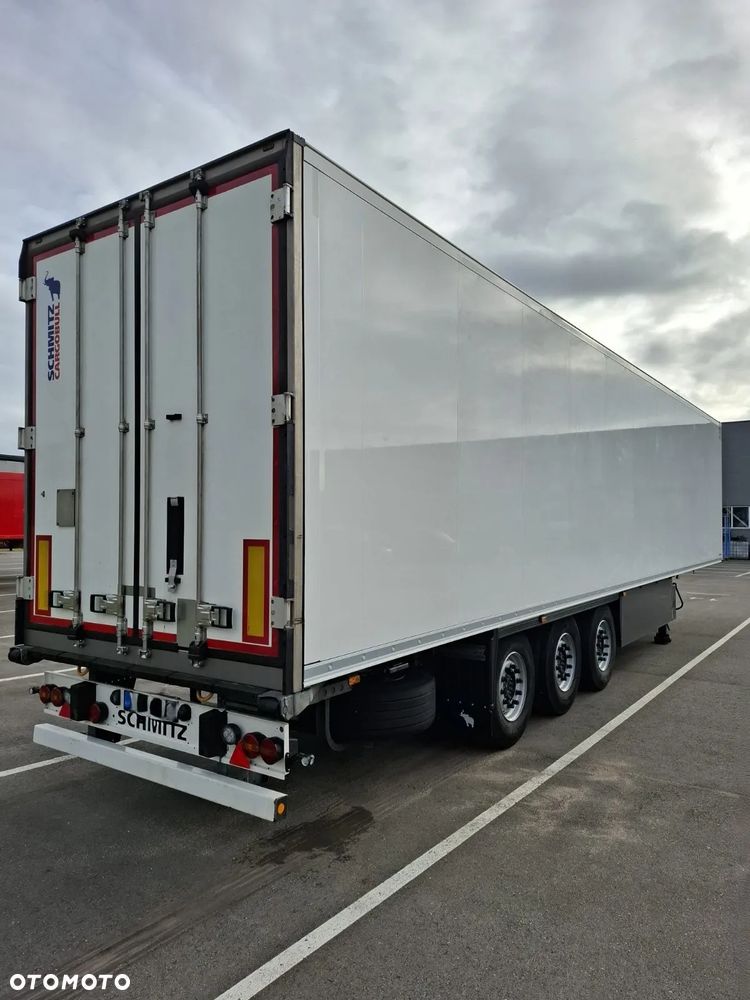 Schmitz Cargobull SKO - 6