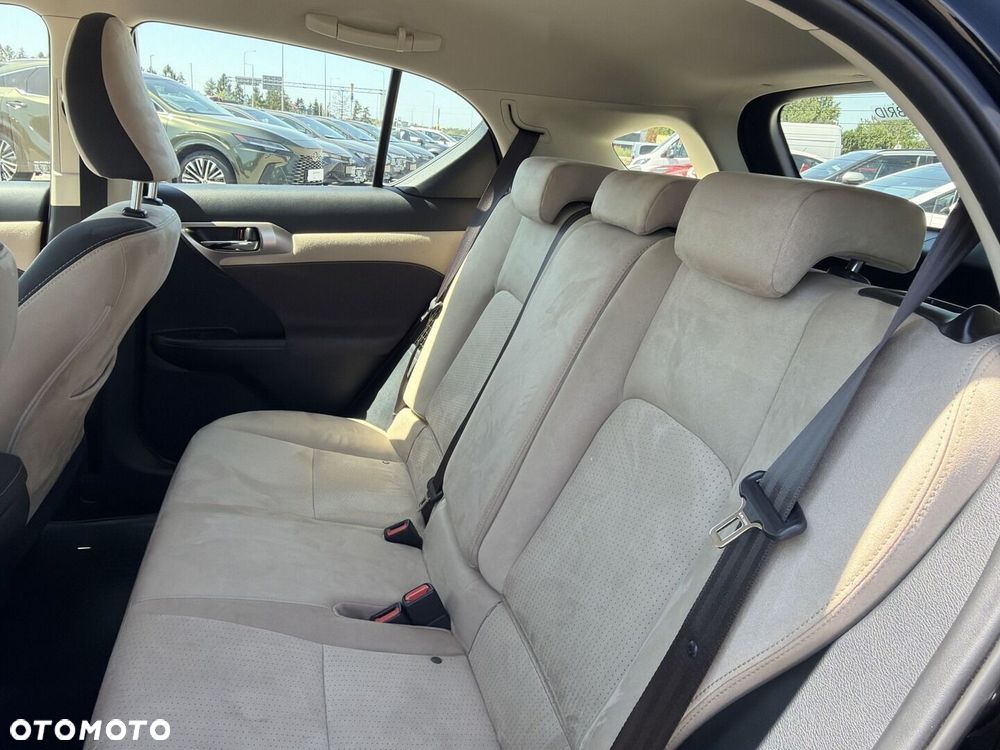 Lexus CT 200h Elegance EU6 - 14