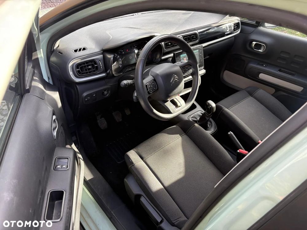 Citroën C3 1.2 PureTech Shine - 15