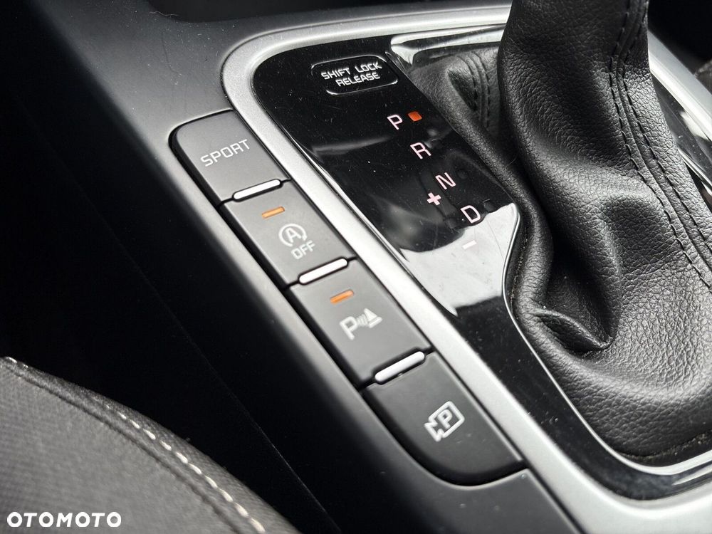 Kia XCeed 1.5 T-GDI M DCT - 27