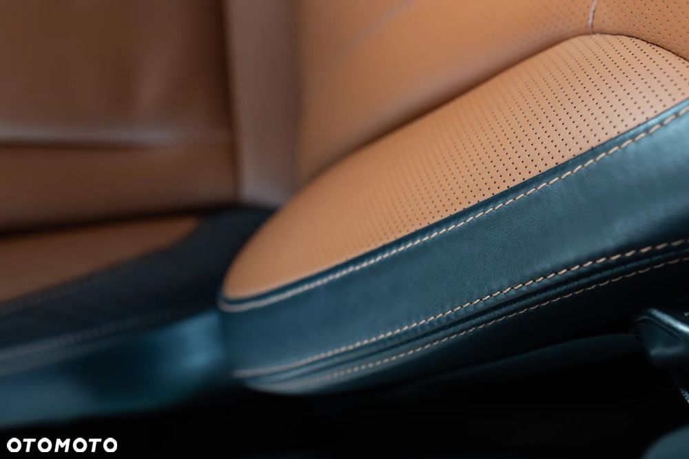 Subaru Outback 2.5i Platinum (EyeSight) Lineartronic - 30