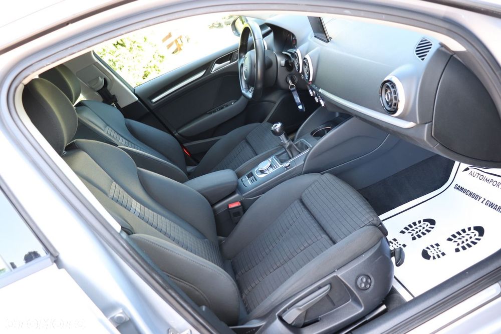 Audi A3 Sportback - 8