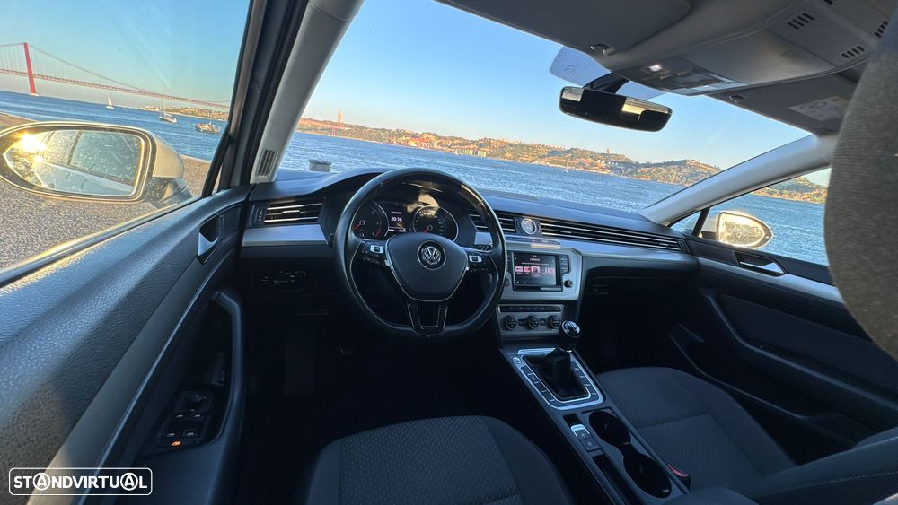 VW Passat Variant 1.6 TDI Highline - 2