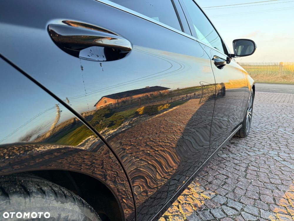 Mercedes-Benz Klasa E 220 d 9G-TRONIC Avantgarde - 8