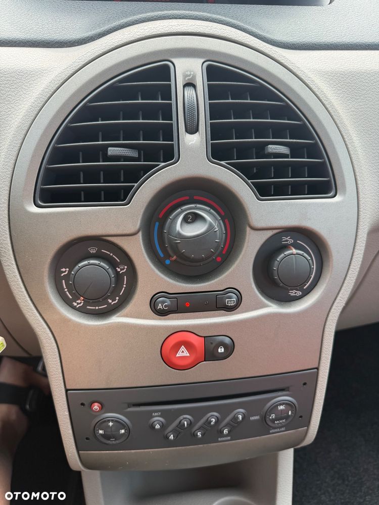 Renault Modus - 9