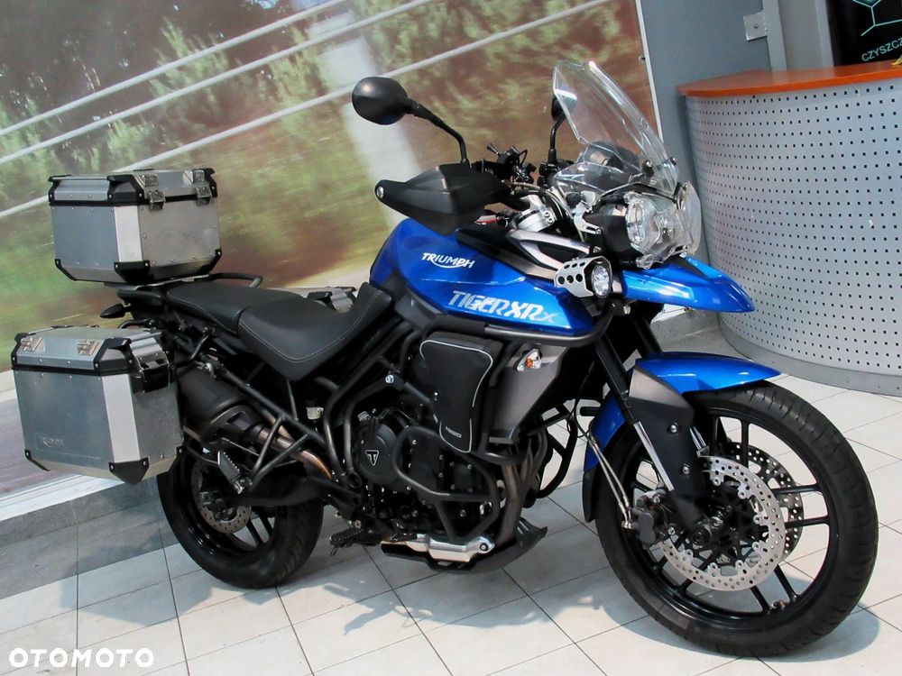 Triumph Tiger - 2