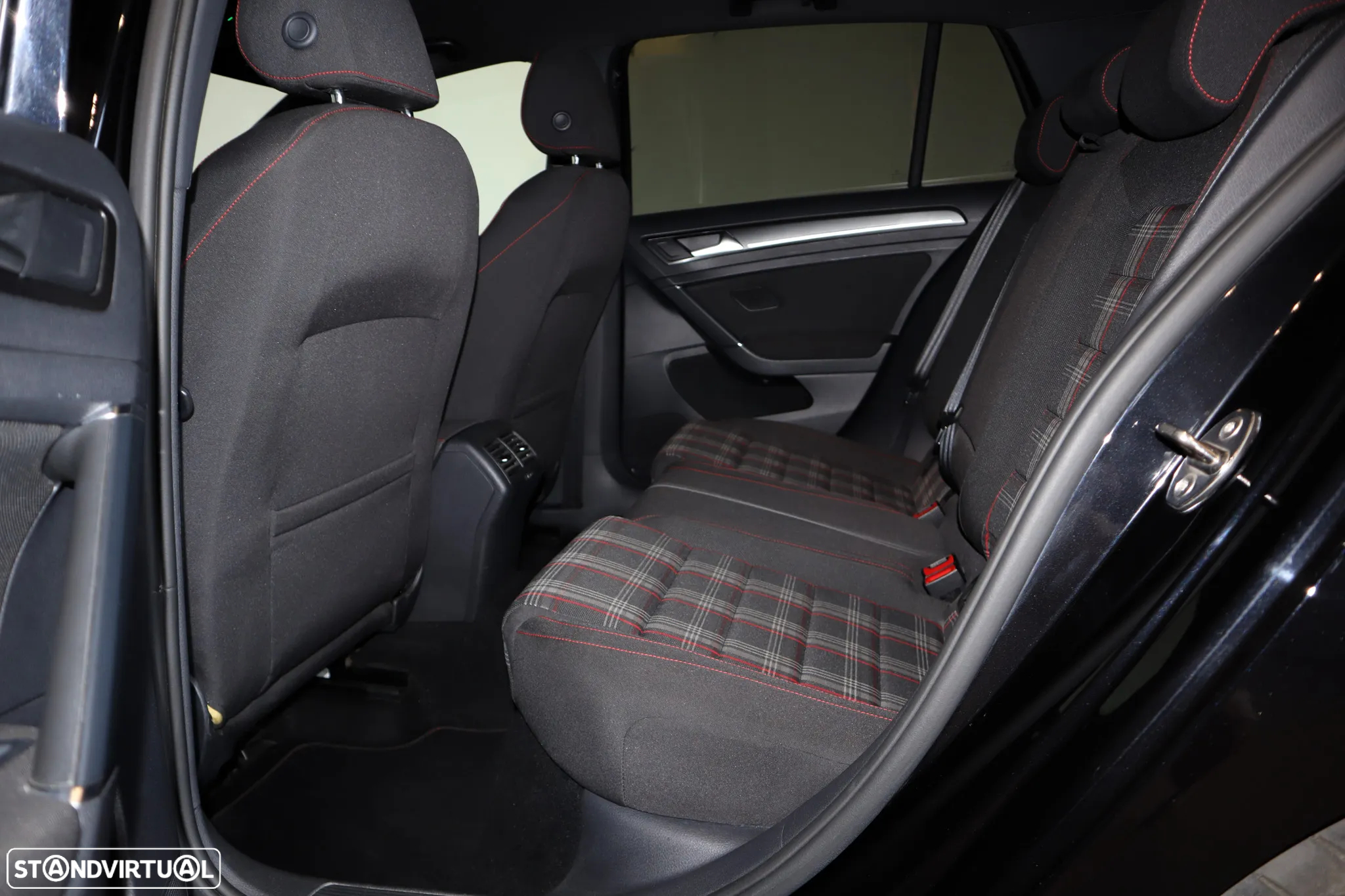 VW Golf GTI (BlueMotion ) DSG Performance - 9