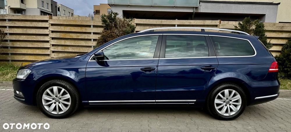 Volkswagen Passat 2.0 TDI SCR DSG Comfortline - 16