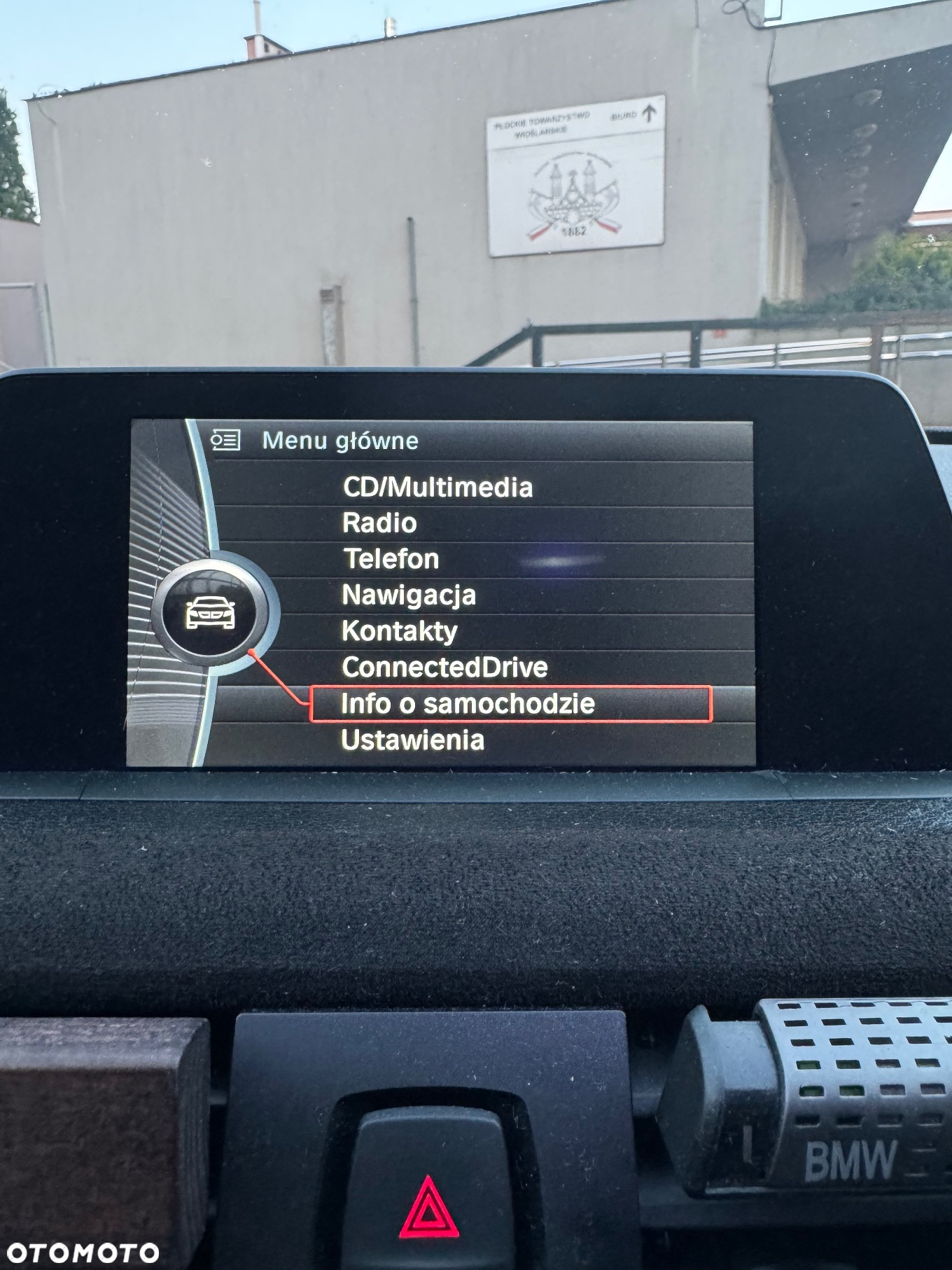 BMW Seria 3 318d Touring - 15