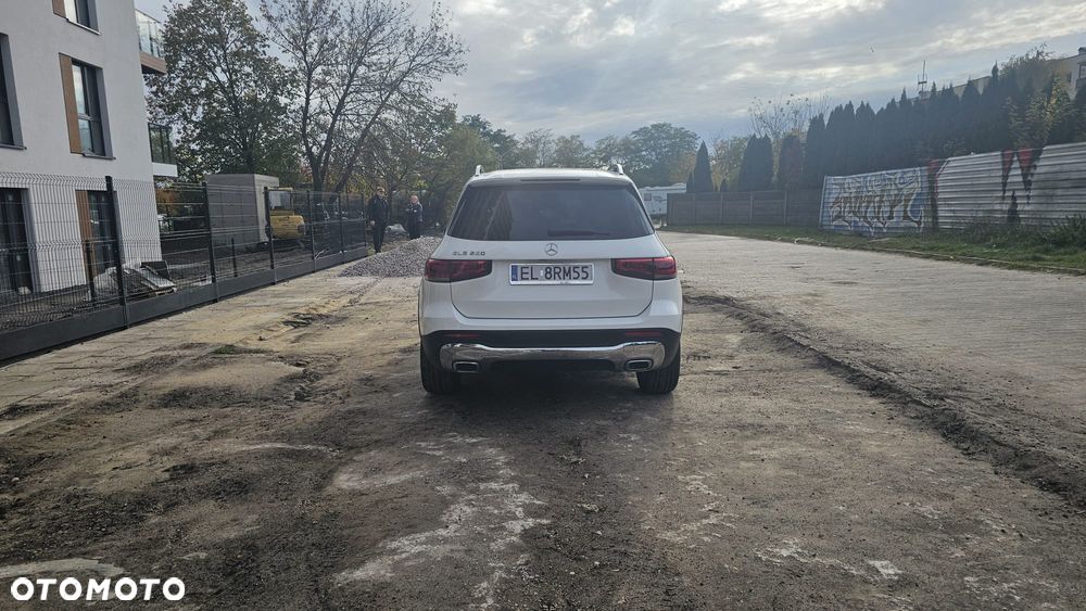 Mercedes-Benz GLB - 6
