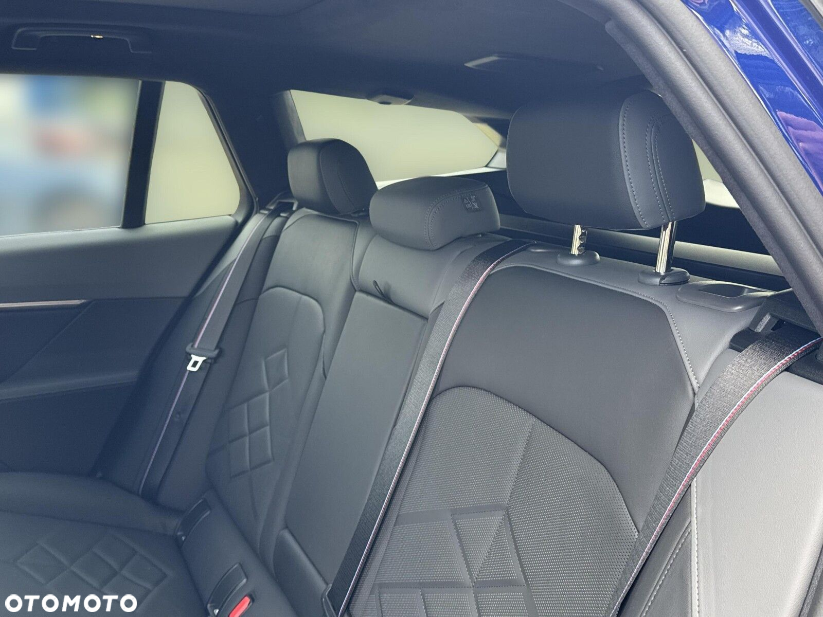 BMW i5 - 17
