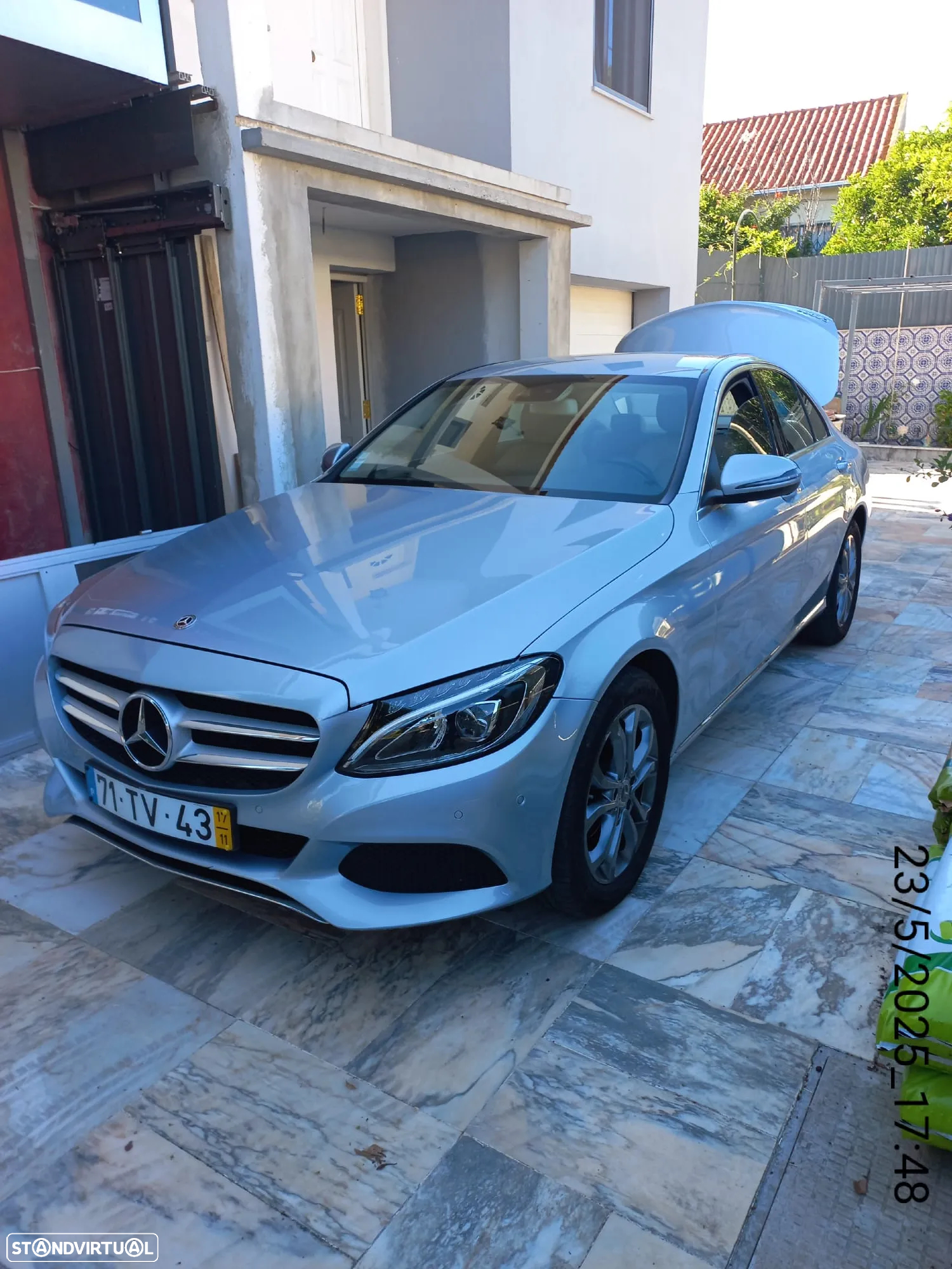 Mercedes-Benz C 200 - 3
