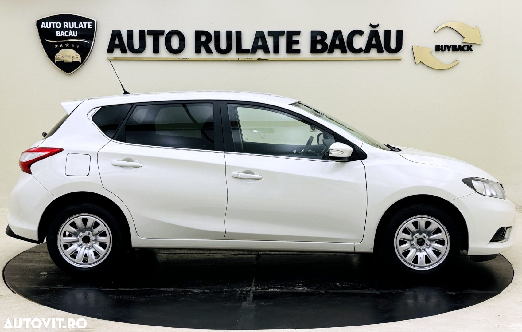 Nissan Pulsar - 4