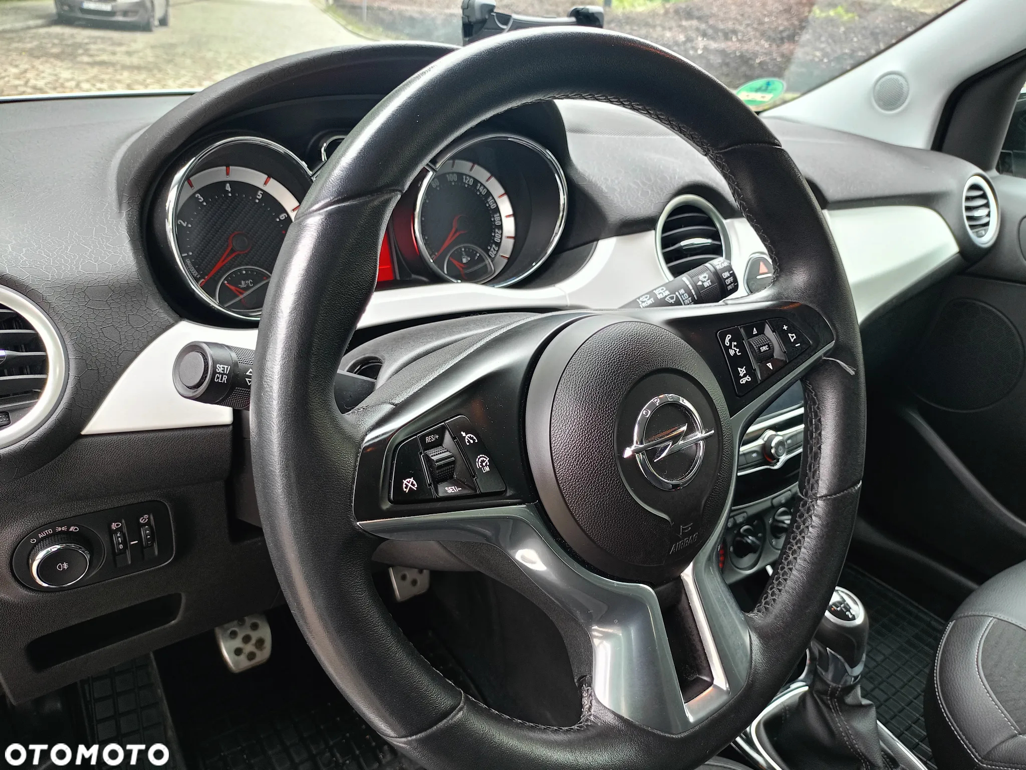Opel Adam 1.4 Rocks - 21