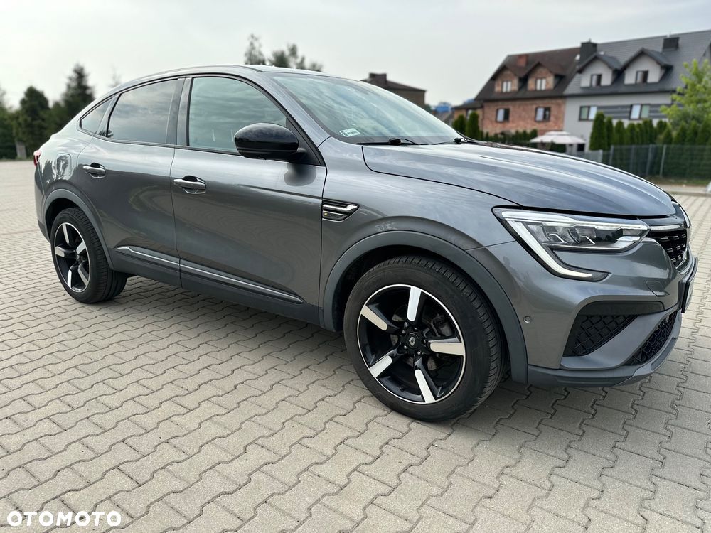Renault Arkana 1.6 E-TECH R.S Line MMT - 16