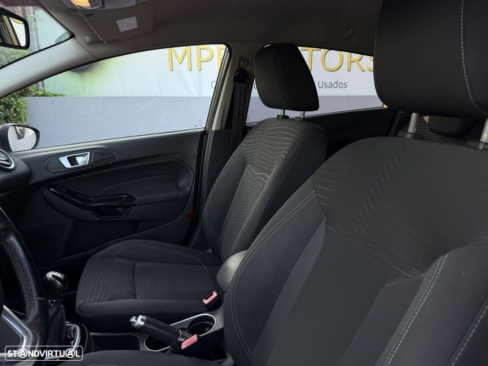 Ford Fiesta 1.0 S&S Titanium - 9