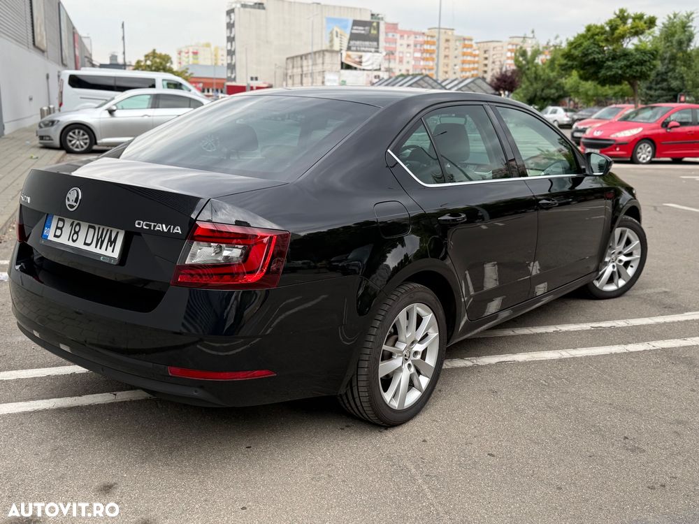 Skoda Octavia - 10