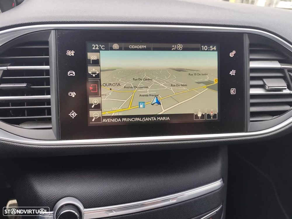 Peugeot 308 SW 1.2 PureTech GT Line - 24