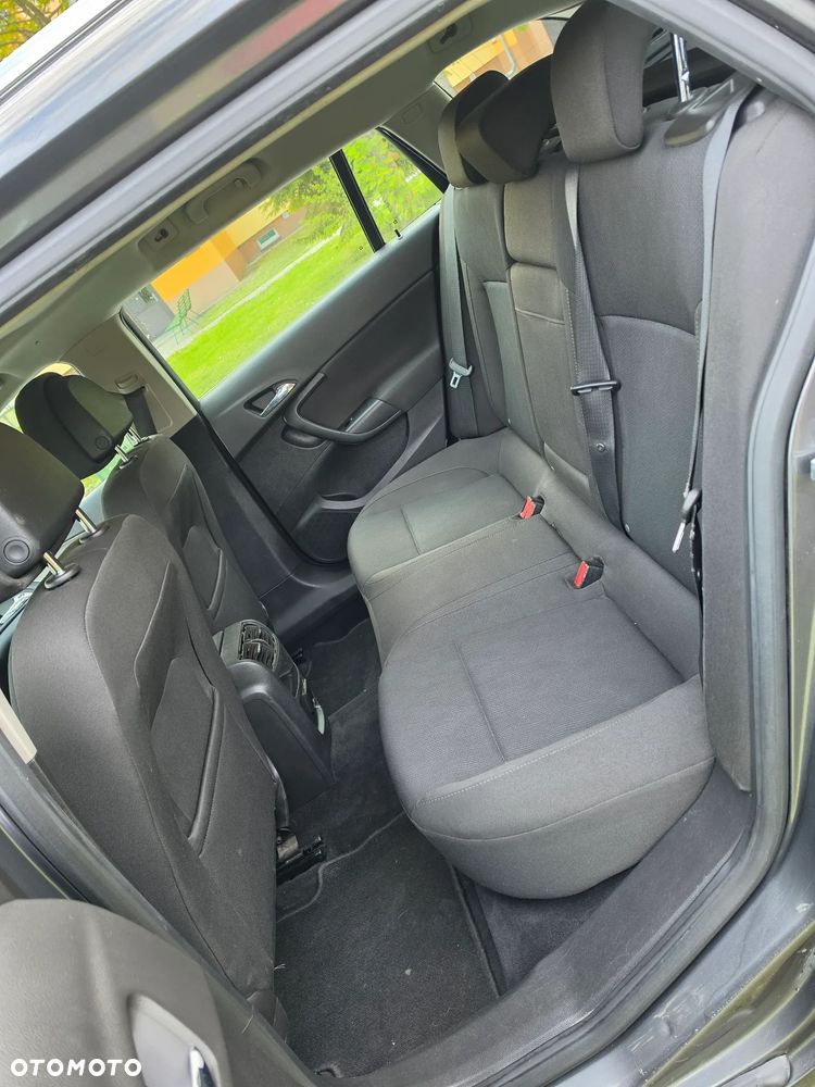 Opel Insignia - 7