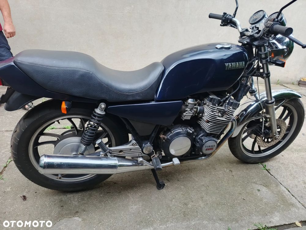 Yamaha XJ - 2