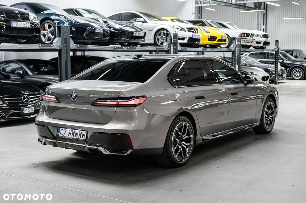 BMW Seria 7 740d xDrive mHEV M Sport sport - 9