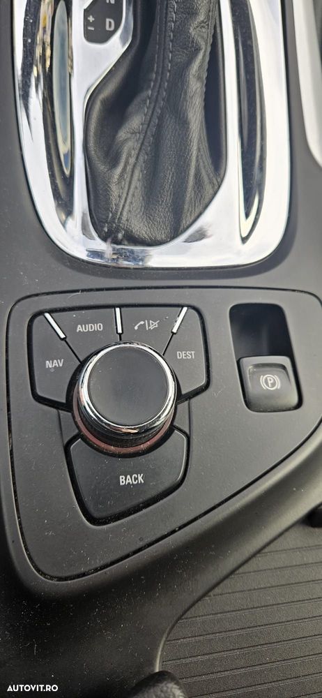 Opel Insignia 2.0 CDTI Automatik 4x4 Sport - 23